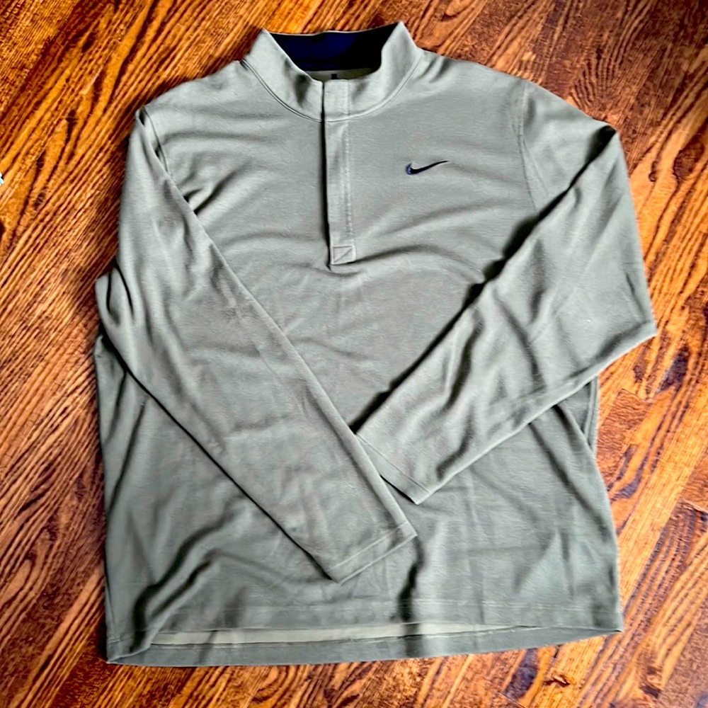 Nike Men’s fleece quarter zip